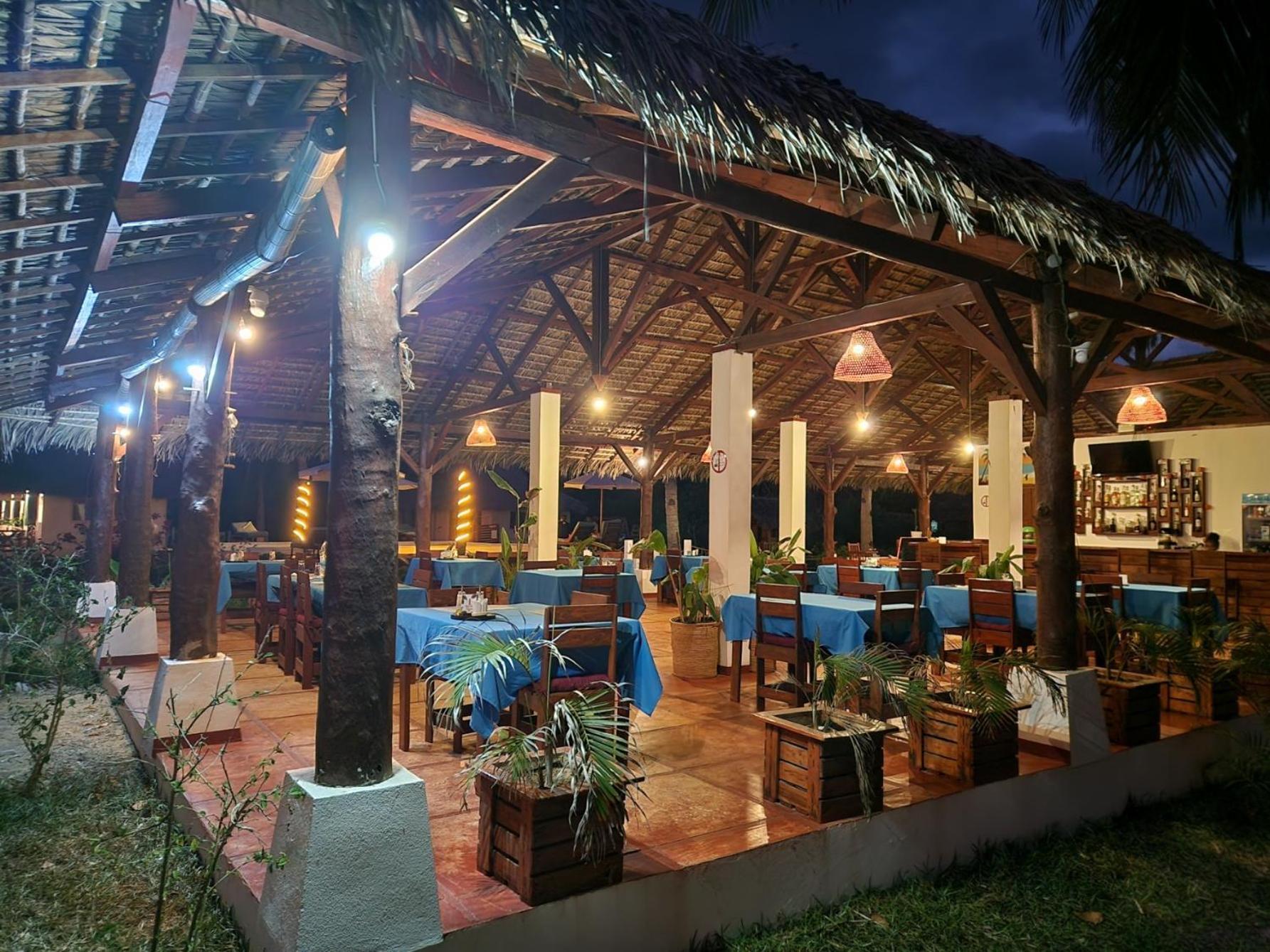 Long Beach Resort, Nosy-Be Kültér fotó